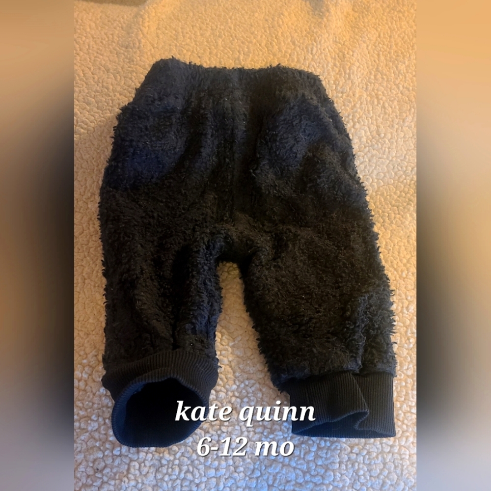 Kate quinn pants